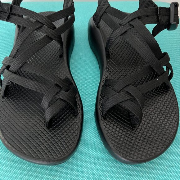 CHACO Black ZX/2 Sandals - great condition! - Picture 3 of 6